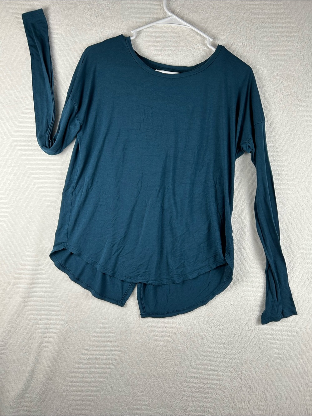 Old Navy Long-Sleeve Scoop Neck Top in Deep Teal